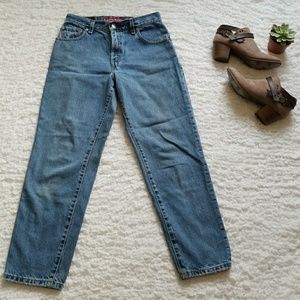 Levi's 550 "Mom Jeans" Classic Relaxed 8s